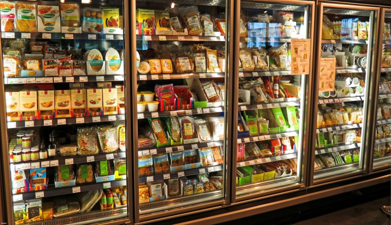 magasin-LE ROURET-min_supermarket_fridge_produce_food_market_retail_shop_store-858798